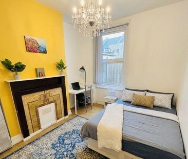 Room in a Shared House, Claremont Road, W9 - Photo 2