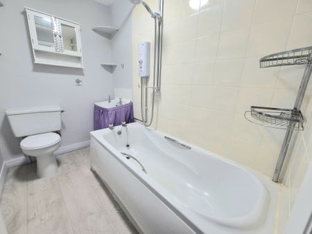 Claremount Road, Halifax - Photo 5