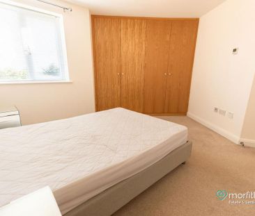 2 bedroom apartment to rent - Photo 6