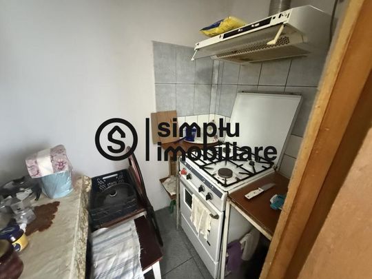 Apartament 4 camere 1 Mai Langa Spitalul Nr 1 - Photo 1