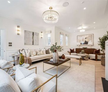 A beautifully refurbished five-bedroom double fronted Georgian town... - Photo 3