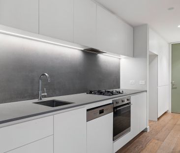 Thinking of selling? Contact our agent - Photo 4
