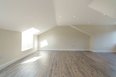 70 MERRION VILLAGE, MERRION ROAD, DUBLIN 4, D04 F2Y3 - Photo 5