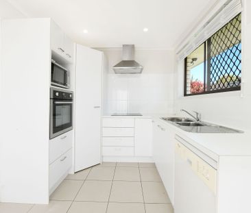 Duplex in Currimundi - Photo 4