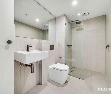 Discover Your New Home in the Heart of Belconnen Town Centre - Photo 6