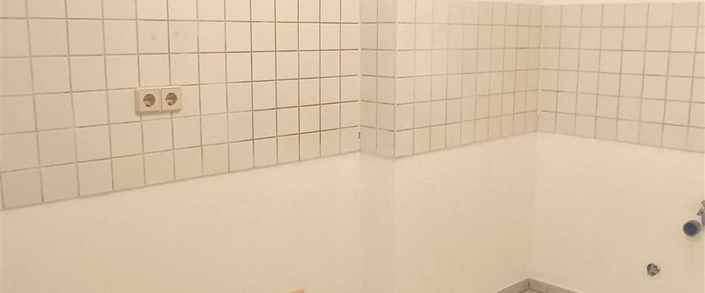 Schöne 4 R.DG-Maisonette Whg, Gäste WC, Balkon und TG! - Foto 1