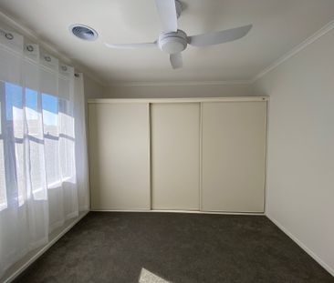 37 Richard Street, Newcomb - Photo 4
