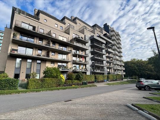 Appartement te huur - Photo 1