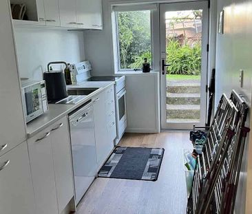 1 Bedroom - Hillpark - Photo 2