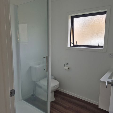 Hidden 2 bedroom Gem! - Photo 1