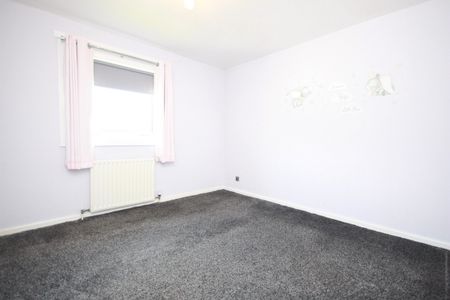 South Barrwood Road, Kilsyth, G65 - Photo 3