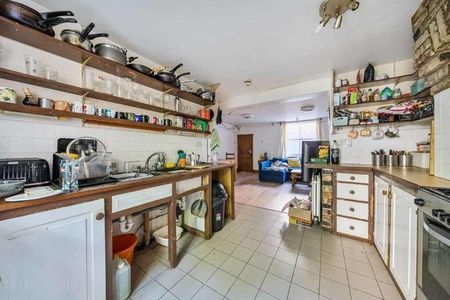 Brokesley Street, Bow, E3 - Photo 5