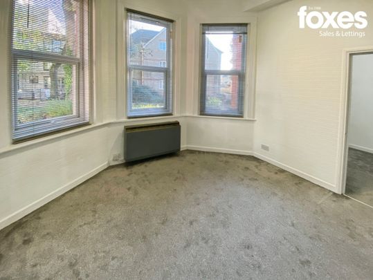 1 bed flat to rent in Eaton Court, 12 Madeira Road, Bournemouth, Dorset, BH1 1QG - Photo 1