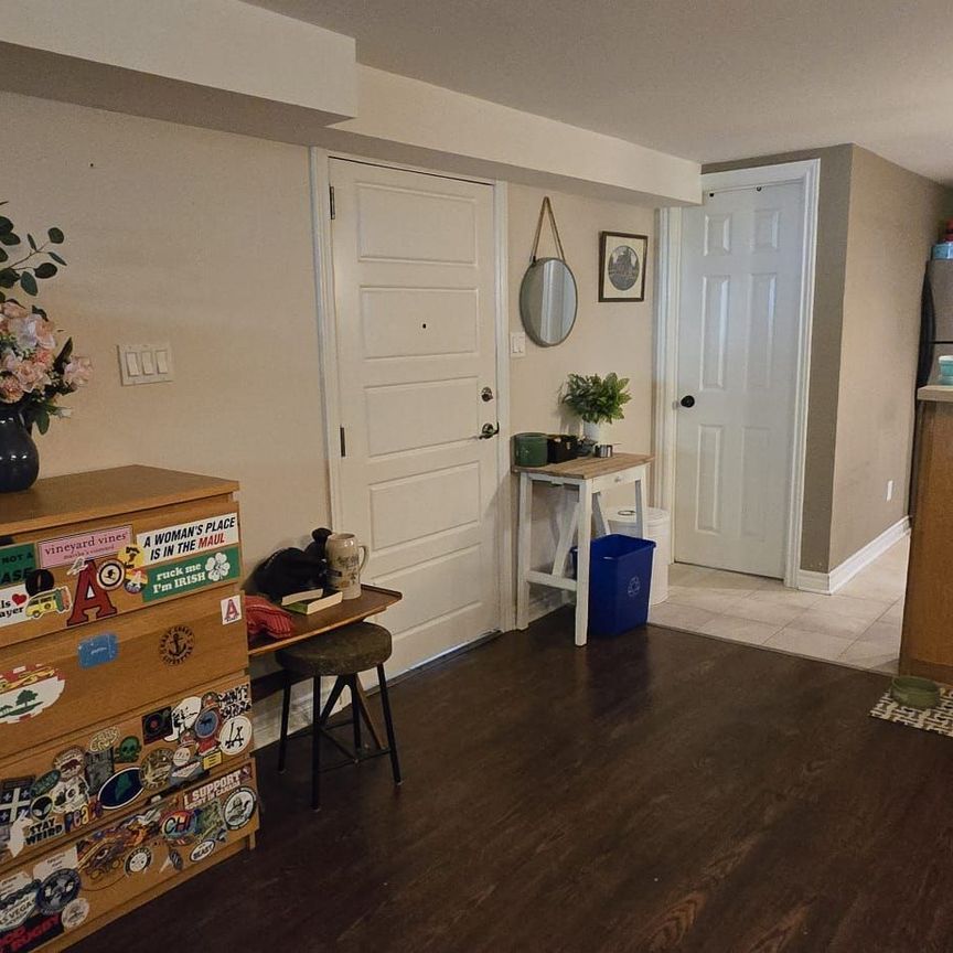 For Lease - 30 Collins Crescent Unit# Bsmt, Aurora, Ontario - Photo 1