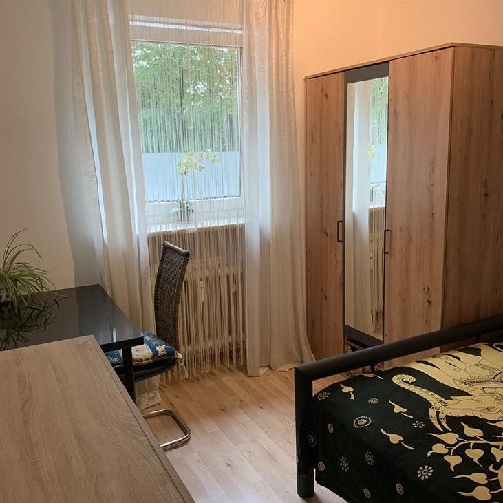 Wunderschönes möbliertes Zimmer in Schwabing - Photo 1