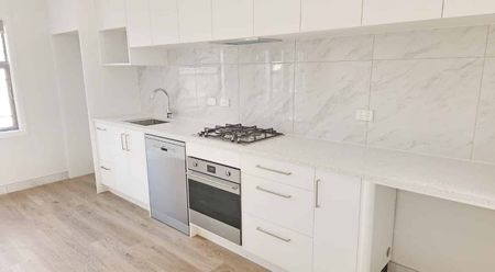 Waterloo Living - Photo 4