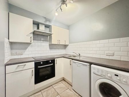 Studio to rent - Photo 4