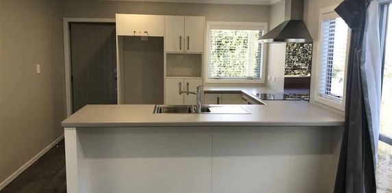 A great modern townhouse up for rent - Photo 2