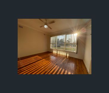 6 Laver Place, Greystanes, NSW 2145 - Photo 2