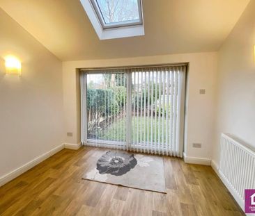 4 bedroom detached house to rent - Photo 2