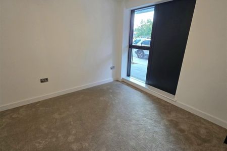 Castleward Boulevard - Photo 2