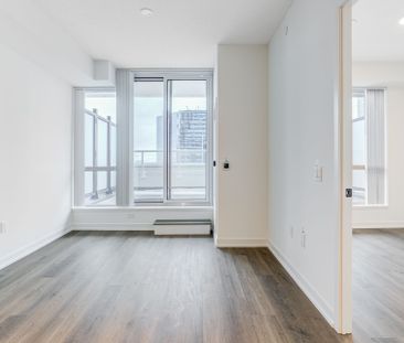 For Lease - 8 Interchange Way, Vaughan, Ontario - Photo 2