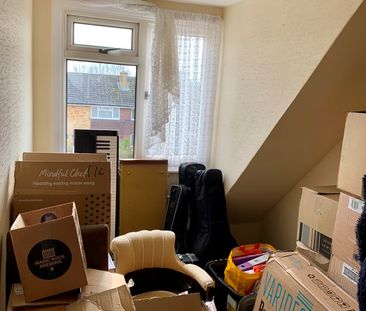 3 Bed Semi-Detached House, Tintern Crescent, RG1 - Photo 1