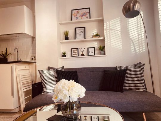 1 Bed Flat, Hampstead Walk, E3 - Photo 1