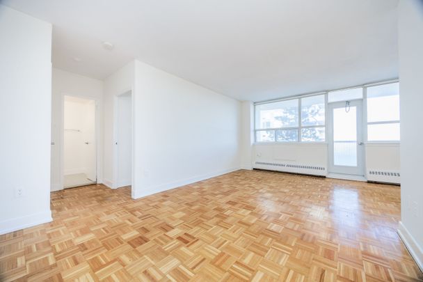 For Lease - 33 Erskine Avenue Unit# 711, Toronto, Ontario - Photo 1