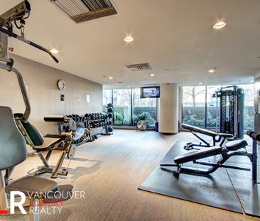 Condo in Downtown Vancouver, BC - Photo 5