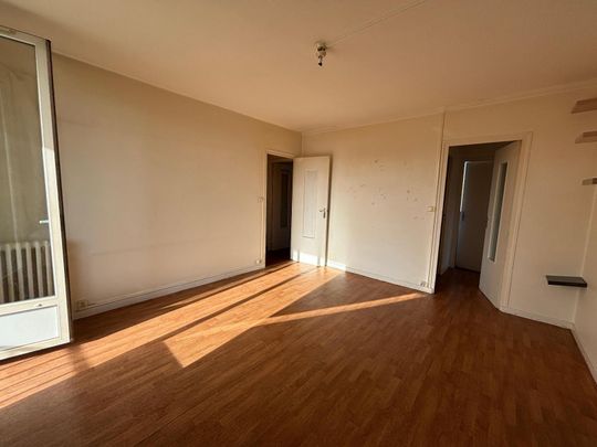 Location Appartement 4 pièces 61m² BOURG LES VALENCE 26500 - Photo 1