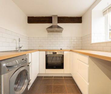 1 bedroom ground floor flat to rent - Photo 4