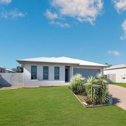 MODERN 4 BEDROOM HOME IN POPULAR SUBURB OF COSGROVE - Photo 1