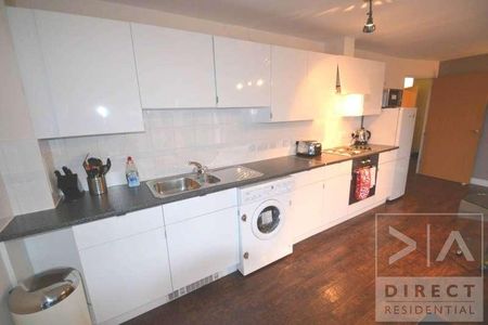 Station Approach, Epsom, KT19 - Photo 2