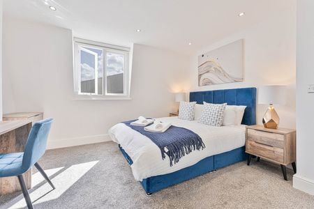 Grosvenor Place South - Photo 3