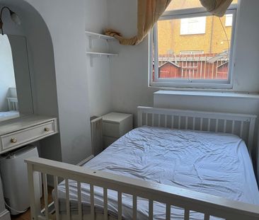 1 Bed Flat, High Street Harlesden, NW10 - Photo 5