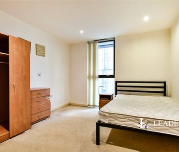 1 bedroom apartment to rent The Quays, Salford, Greater Manchester,... - Photo 4