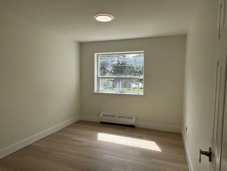 For Lease - 3151 Jaguar Valley Drive Unit# 202, Mississauga, Ontario - Photo 5