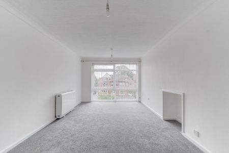 2 bed apartment to rent in Bristol Road South, Birmingham, B31 - Photo 3