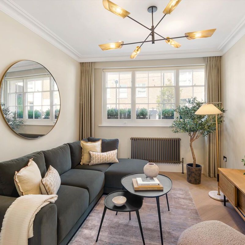 An immaculately presented three bedroom house to rent in the heart of Belgravia, SW1. - Photo 1