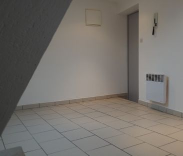 Location Appartement 1 pièce 22m² VALENCIENNES 59300 - Photo 6