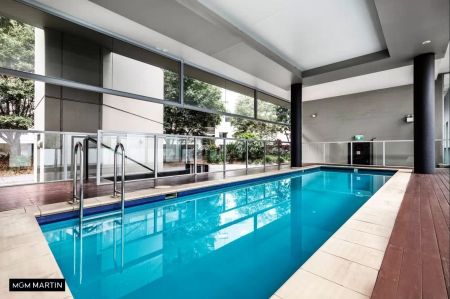 MGM MARTIN – TWO BEDROOM APARTMENT - Photo 5