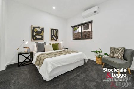 “Near New 3 Bedroom Home in Prime Glenroy Location” - Photo 5