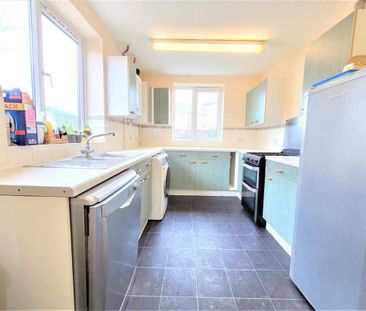 Hill Road, Arborfield, Reading, RG2 9LP - Photo 2