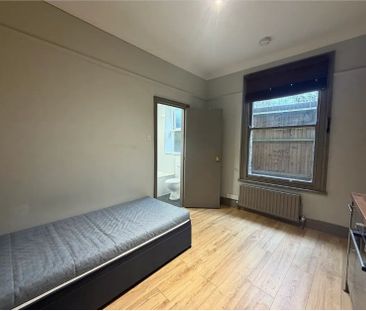 Studio Flat, Lyncroft House, NW6 - Photo 2