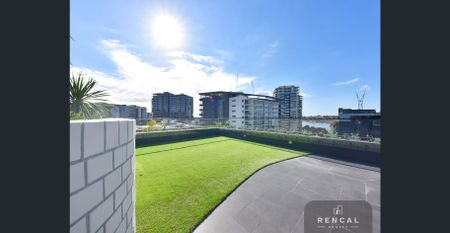 Great Location 1 BEDROOM Unit Designed For you & Your Lifestyle! - Photo 2