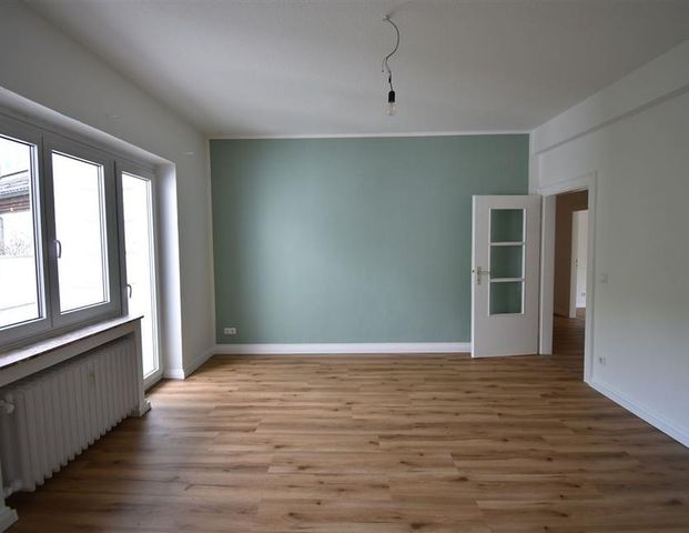 Bezugsfrei in OBK! Großzügige 2-Zimmer-Wohnung mit Balkon - Photo 1