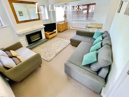 6 bedroom detached to rent Melville Road, Winton - Photo 4