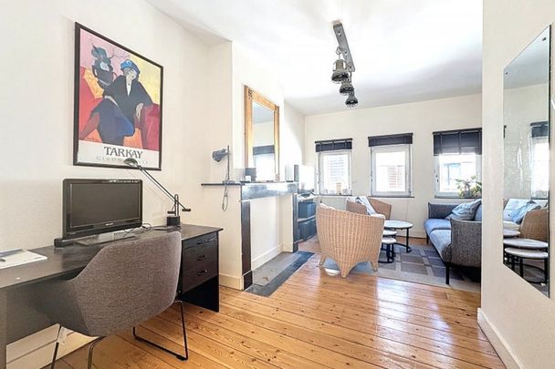 Bel appartement meublé avec terrasse (+-20m²) / Quartier Européen. - Photo 1