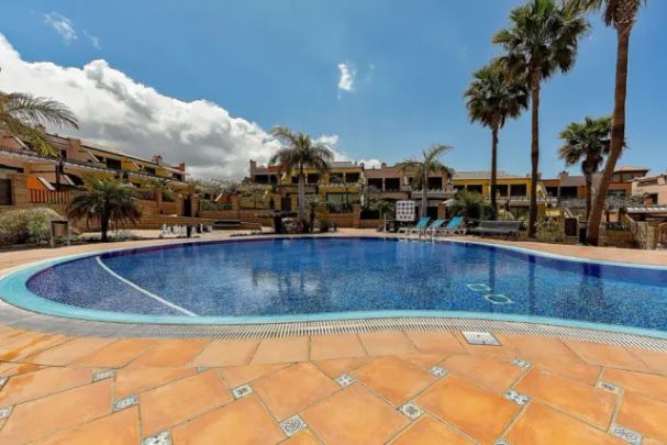 Casa adosada en alquiler en Costa Adeje - Foto 1